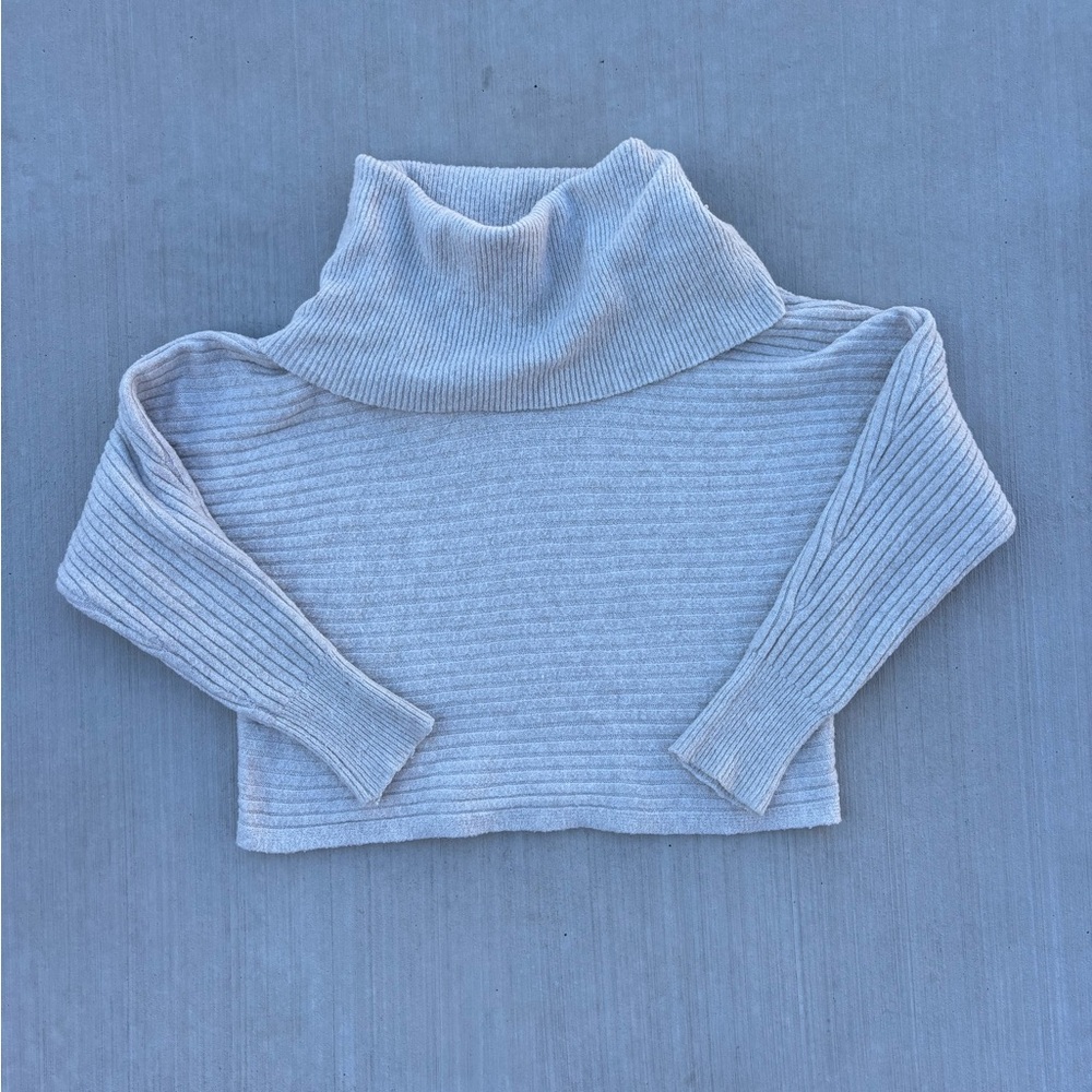 Pink rose Cream knit turtle neck